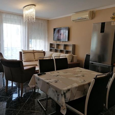 Bettina47 Apartman Hajduszoboszlo Luaran gambar